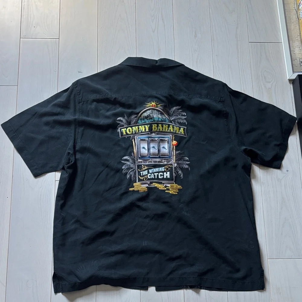 Tommy Bahama Black Graphic Men's Shirt - Picture 2 of 6